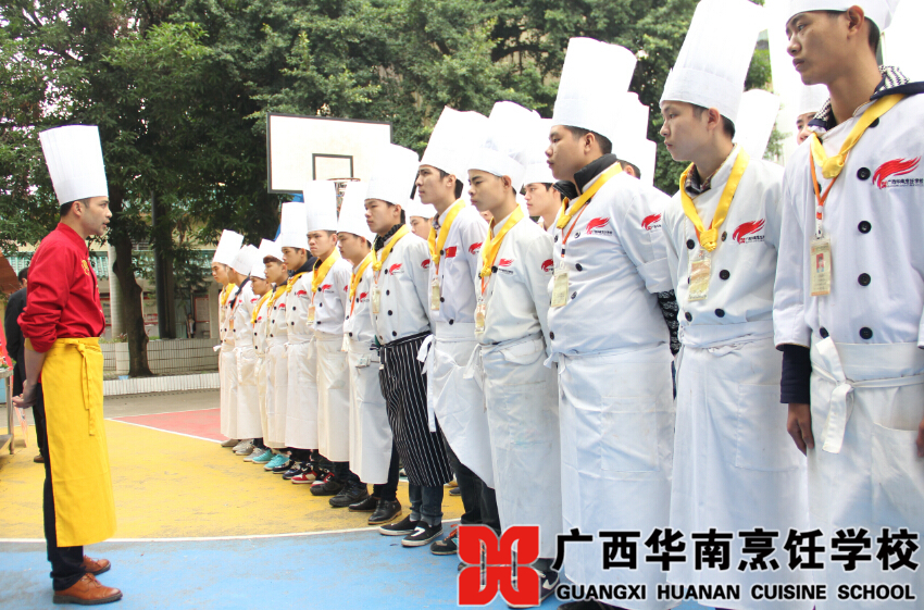 �����������ѧУ