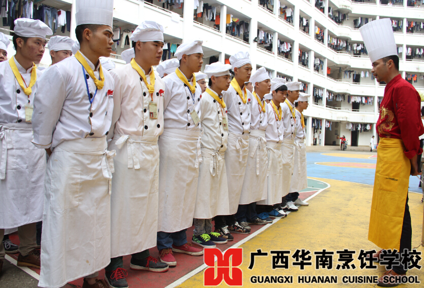 �����������ѧУ