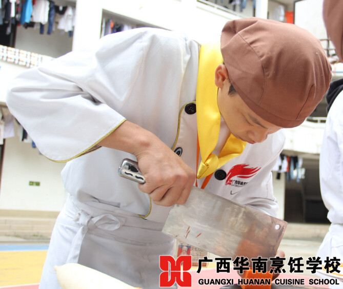 �����������ѧУ