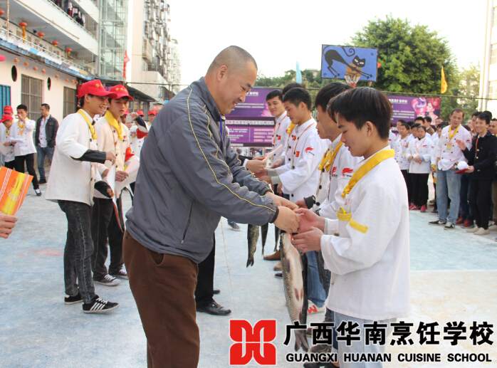 �����������ѧУ