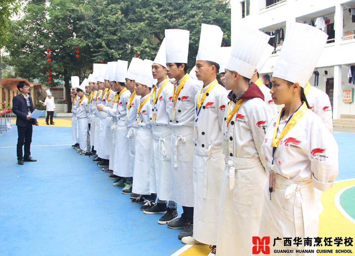 �����������ѧУ