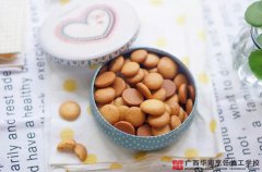 ����С����